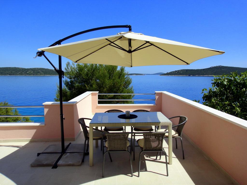 Apartments Blu Mare Севид Екстериор снимка